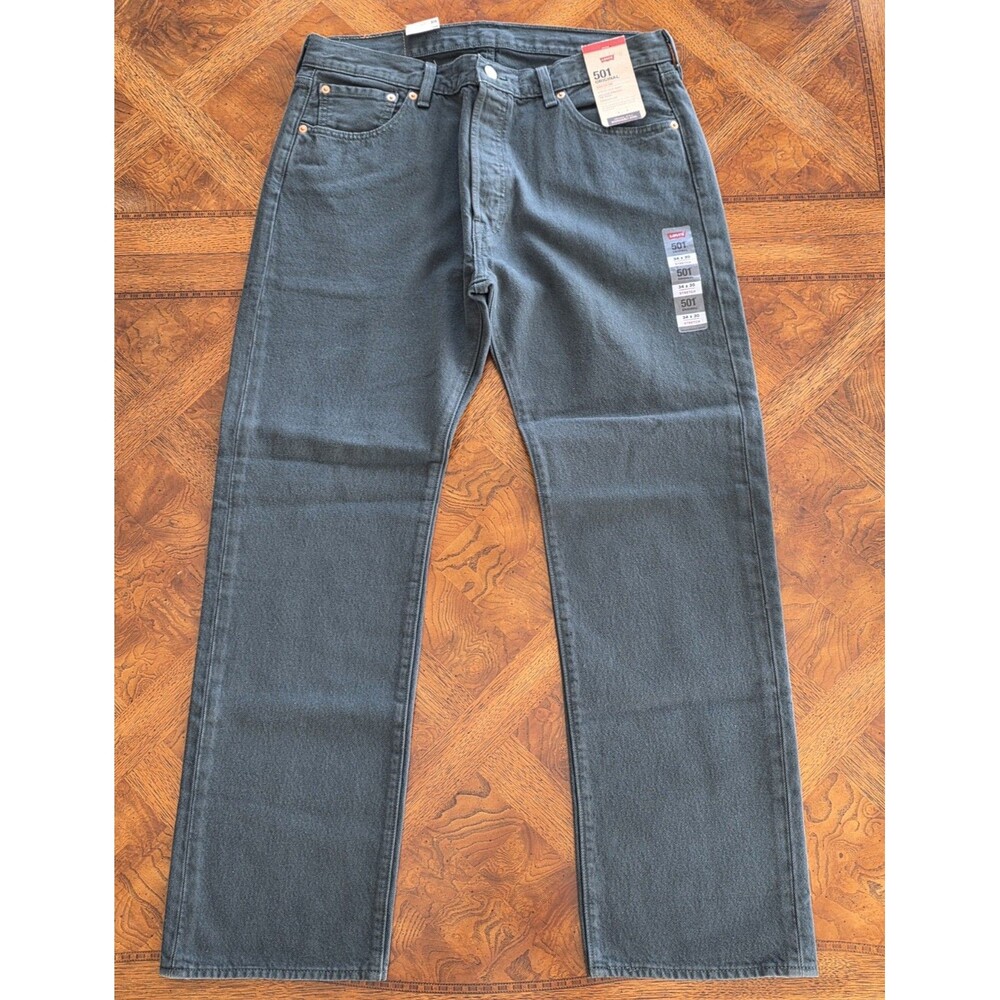 NWT Levi's 501 Straight Jeans in Spruce Green